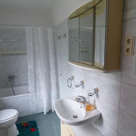 Ferienwohnung-beim-doktor-wohnung31 * Poseritz
